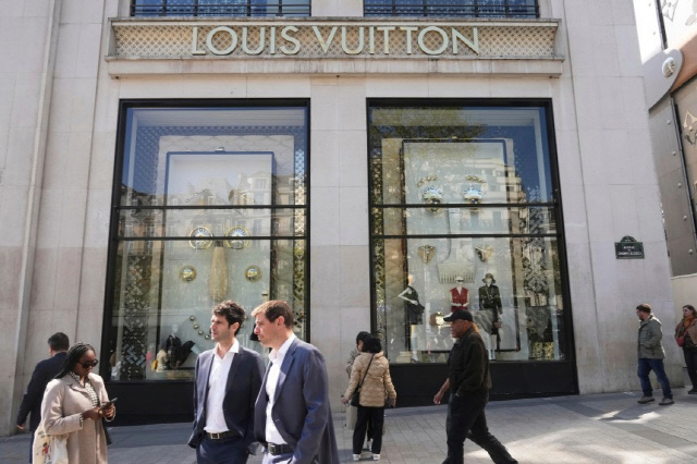 LVMH 뱼塦޽ Ѷ  